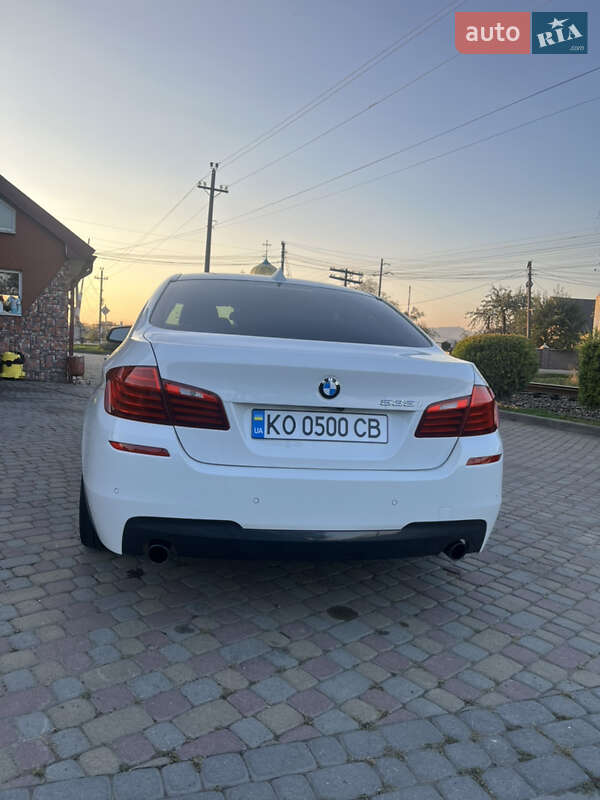 Седан BMW 5 Series 2014 в Тересве