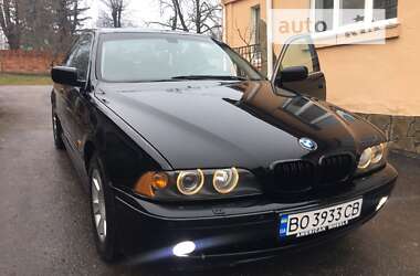 Седан BMW 5 Series 2001 в Ярмолинцах