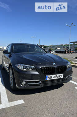 Седан BMW 5 Series 2014 в Могилів-Подільському