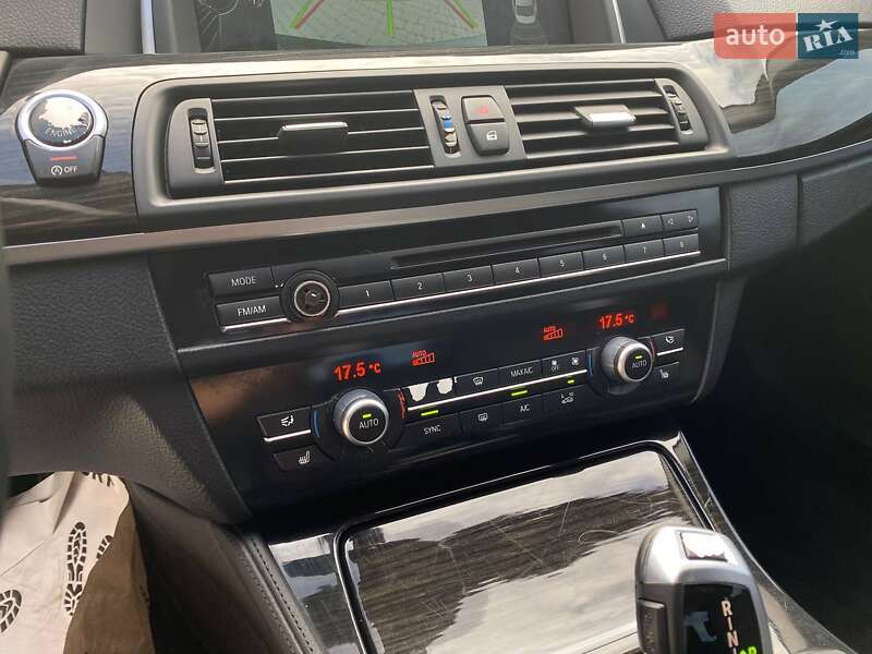 Седан BMW 5 Series 2014 в Львові