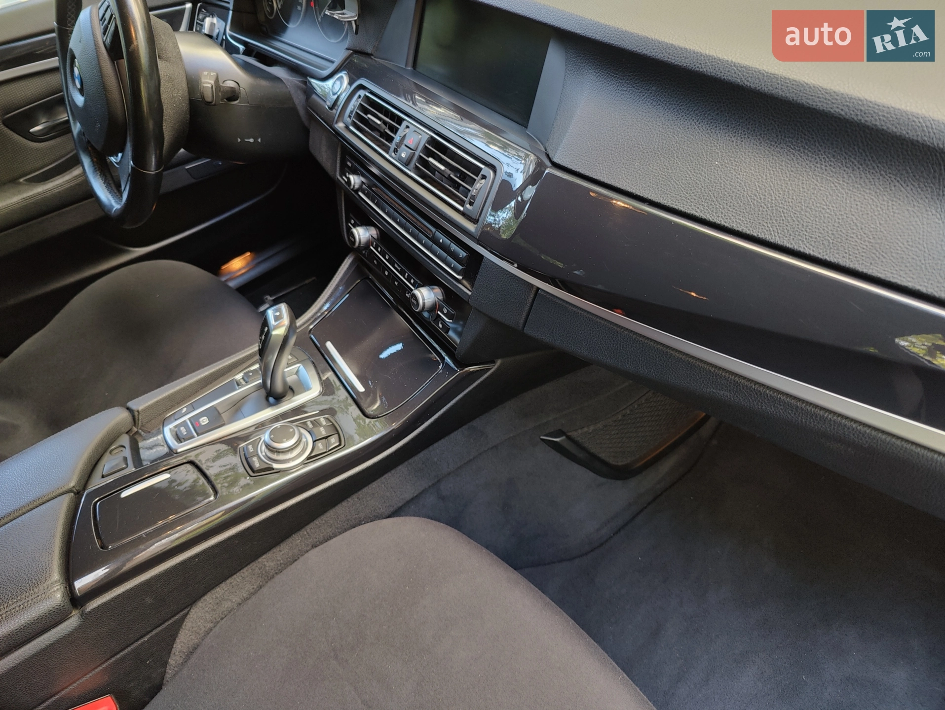 2013 BMW 5er - мініатюра 10