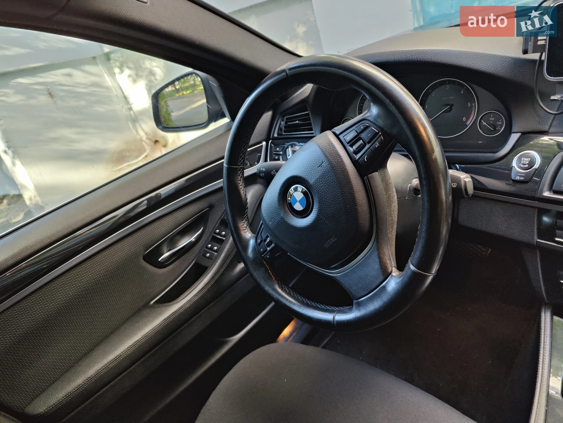 2013 BMW 5er - мініатюра 9