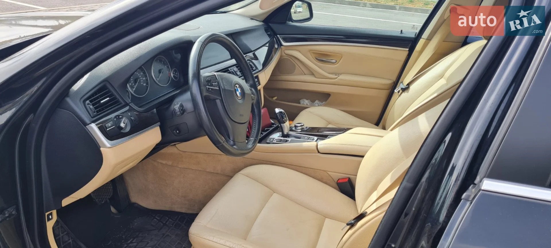 2012 BMW 5er - мініатюра 9