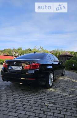 Седан BMW 5 Series 2011 в Львове