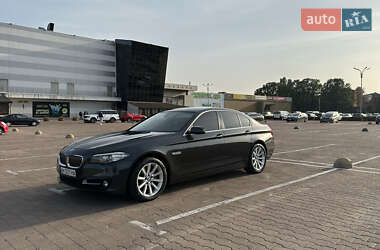 Седан BMW 5 Series 2015 в 
