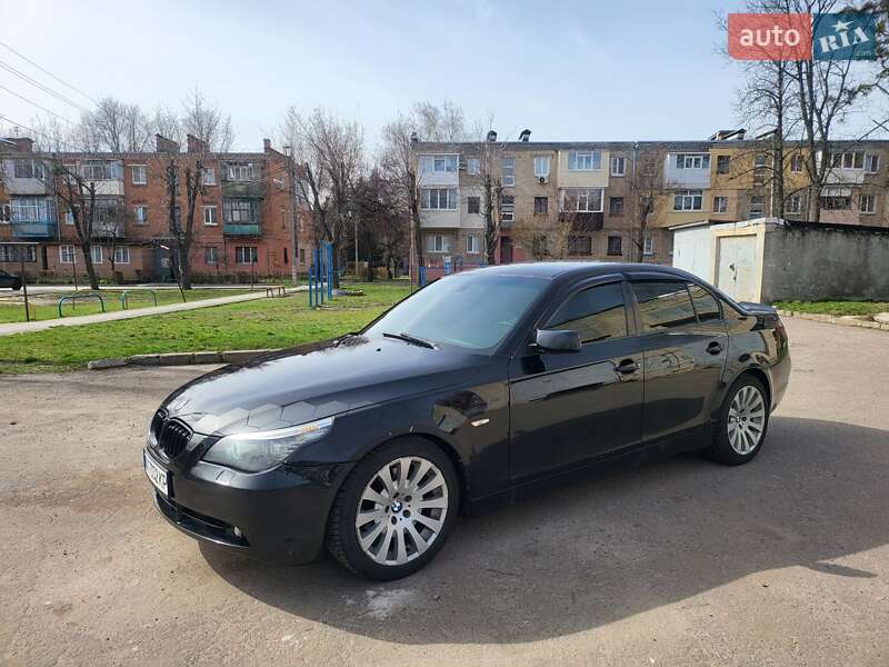 BMW 5 Series 2004 BMW 5 Series 2004