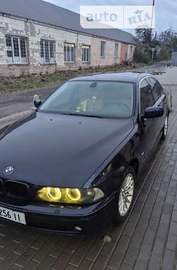 Седан BMW 5 Series 2002 в Рівному