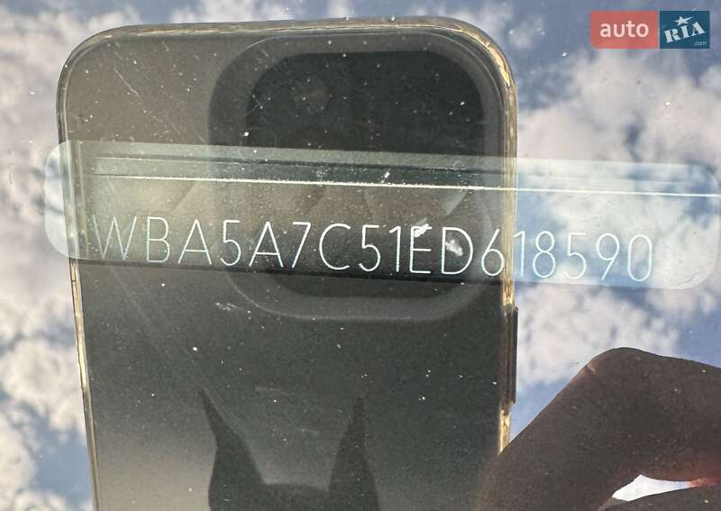 Седан BMW 5 Series 2014 в Нововолинську