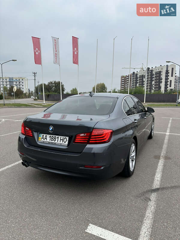 Седан BMW 5 Series 2016 в Киеве