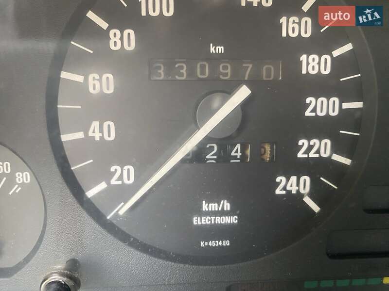 Седан BMW 5 Series 1990 в Запорожье фото 5 Седан BMW 5 Series 1990 в Запорожье