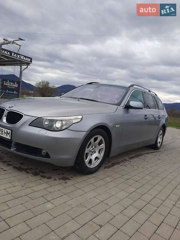 Универсал BMW 5 Series 2004 в Тячеве