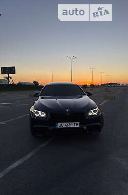 Седан BMW 5 Series 2013 в Львові