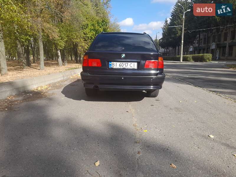 Универсал BMW 5 Series 2000 в Кременчуге