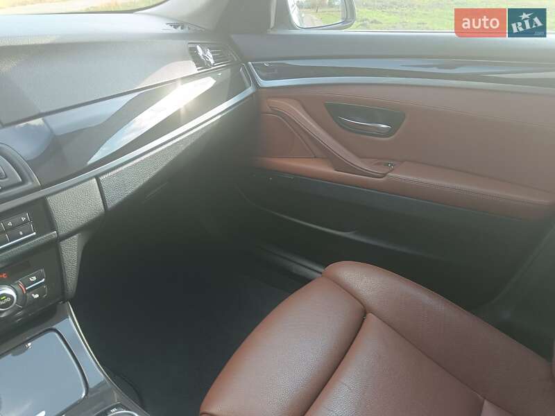 Универсал BMW 5 Series 2013 в Днепре фото 34 Универсал BMW 5 Series 2013 в Днепре