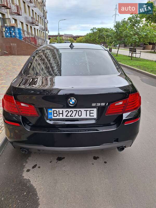 Седан BMW 5 Series 2016 в Одессе