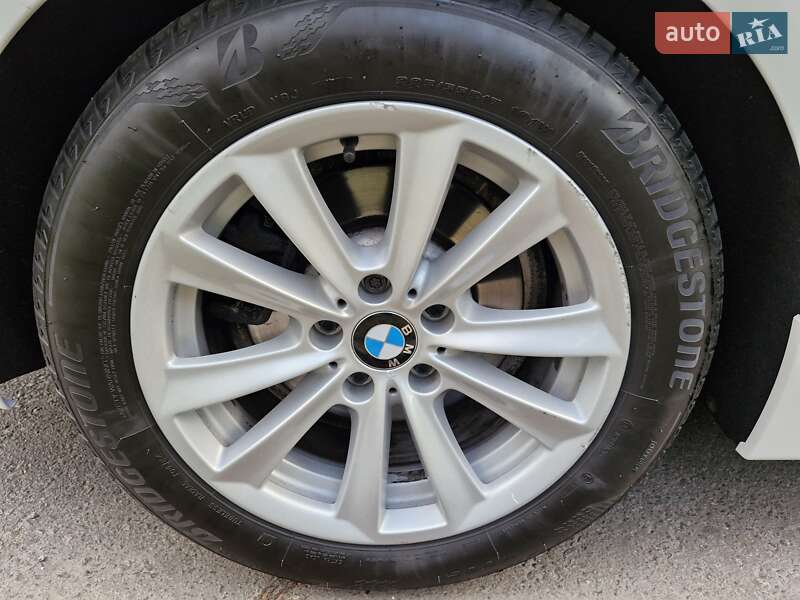 Седан BMW 5 Series 2012 в Киеве