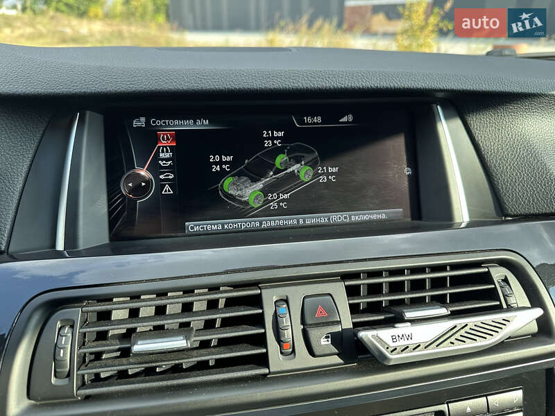 Седан BMW 5 Series 2015 в Києві