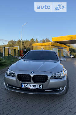 Седан BMW 5 Series 2010 в Бродах