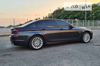 Седан BMW 5 Series 2013 в Львове