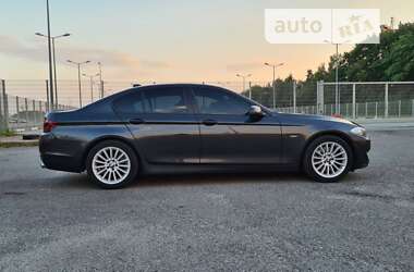 Седан BMW 5 Series 2013 в Львове