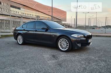 Седан BMW 5 Series 2013 в Львове