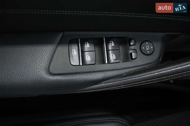 Седан BMW 5 Series 2019 в Львове