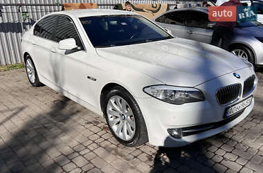 Седан BMW 5 Series 2012 в Ужгороде