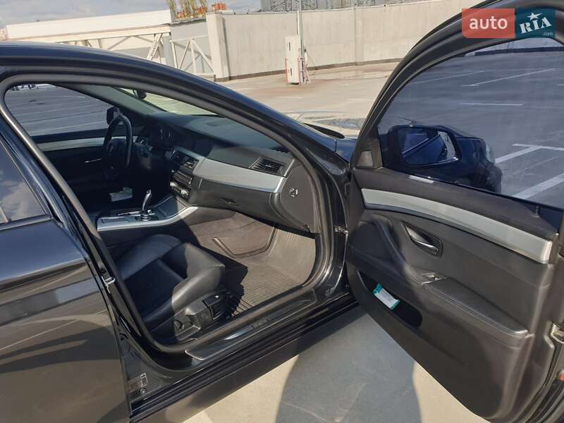 Седан BMW 5 Series 2010 в Киеве