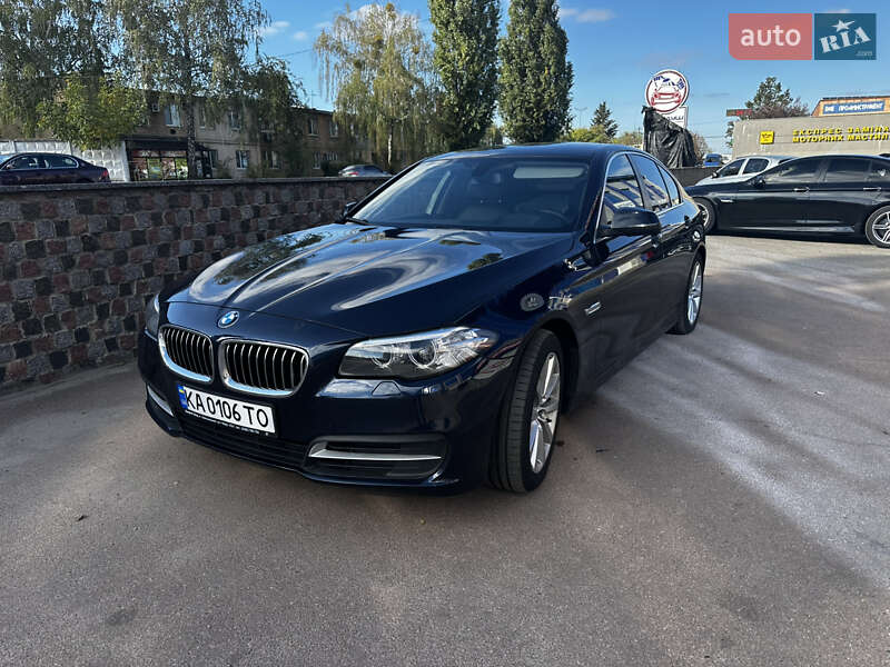 Седан BMW 5 Series 2015 в Києві