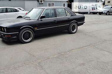 Седан BMW 5 Series 1985 в Одесі