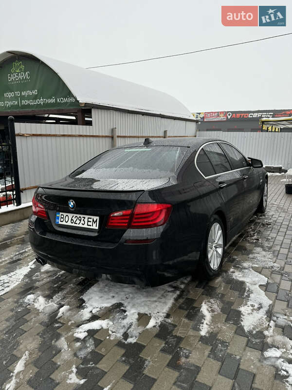 Седан BMW 5 Series 2011 в Тернополе