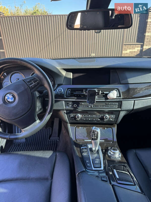 Седан BMW 5 Series 2012 в Полтаве