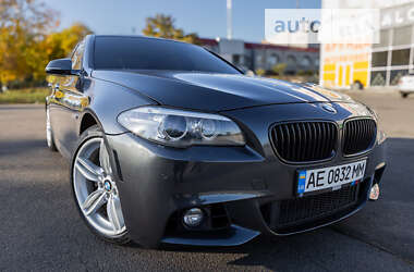 Седан BMW 5 Series 2013 в Дніпрі