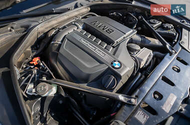 Седан BMW 5 Series 2013 в 