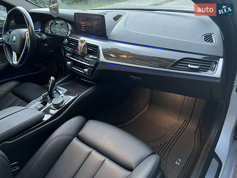 Седан BMW 5 Series 2019 в Одессе