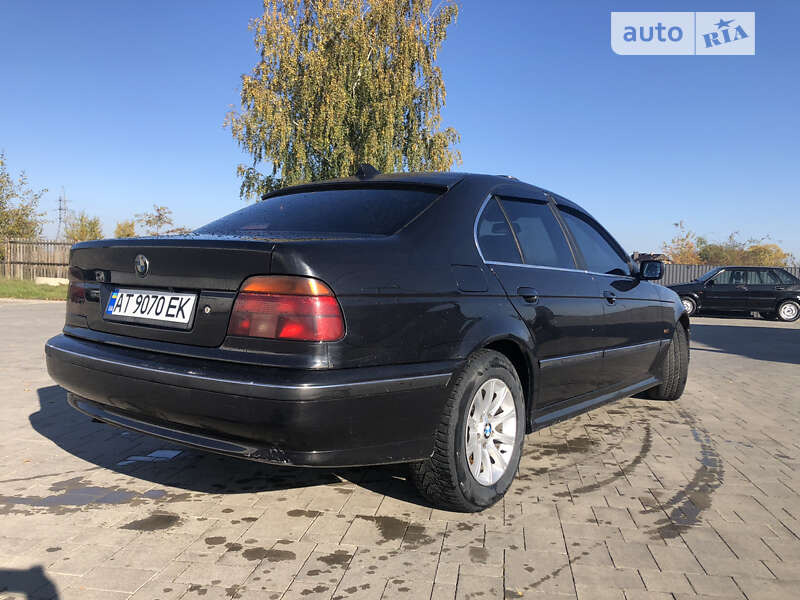 Седан BMW 5 Series 1998 в Рожнятове