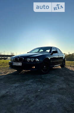 Седан BMW 5 Series 2001 в Киеве