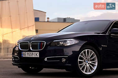 Седан BMW 5 Series 2015 в Дніпрі