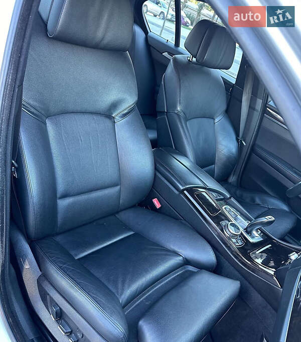 Седан BMW 5 Series 2011 в Киеве