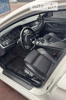 Седан BMW 5 Series 2012 в Ровно