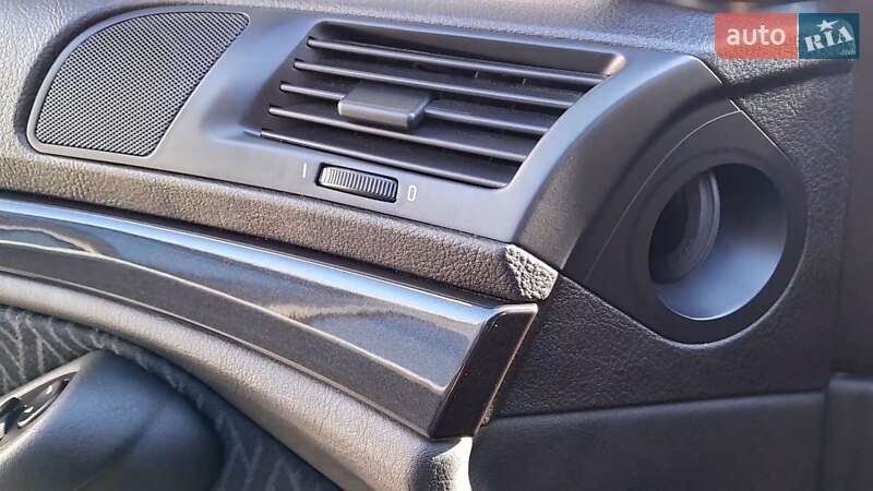 Седан BMW 5 Series 2002 в Киеве фото 30 Седан BMW 5 Series 2002 в Киеве