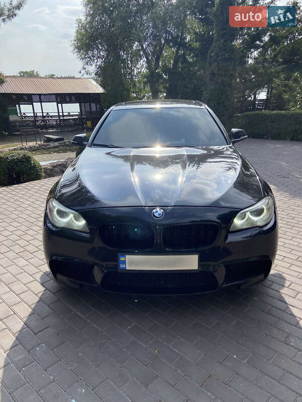 Седан BMW 5 Series 2013 в Кропивницком