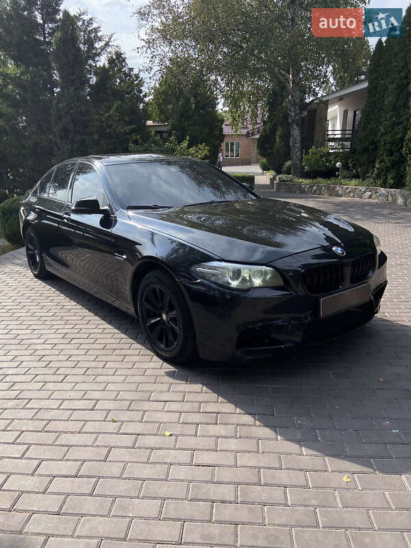 Седан BMW 5 Series 2013 в Кропивницком