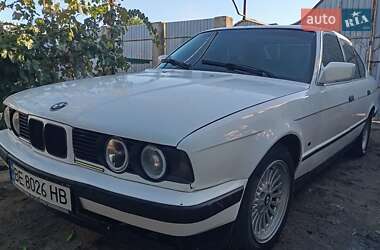 Седан BMW 5 Series 1992 в Миколаєві