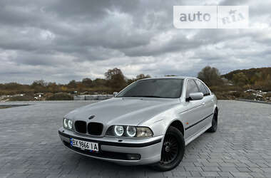 Седан BMW 5 Series 2000 в 