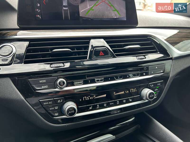 Седан BMW 5 Series 2017 в Києві