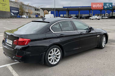 Седан BMW 5 Series 2012 в 
