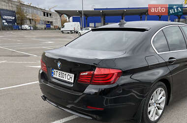 Седан BMW 5 Series 2012 в 