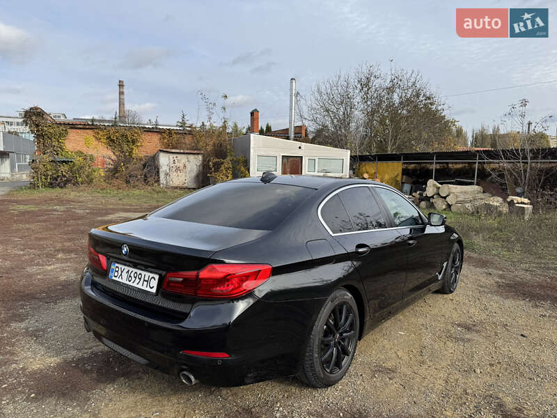 Седан BMW 5 Series 2017 в Хмельницькому