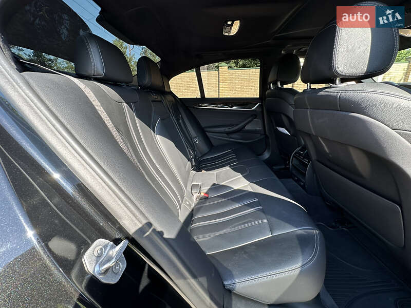 Седан BMW 5 Series 2019 в Києві фото 10 Седан BMW 5 Series 2019 в Києві